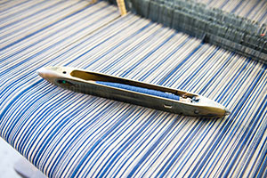 備後節織,備後絣,藍染,柿渋染,墨染,木綿生地,絣,先染め,広島,絣